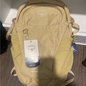 Osprey Daylite Plus yellow Backpack